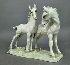 A0957 Hutschenreuther Kunstabteilung, Pferde / Fohlen Paar, Tier Figur, H=25cm