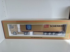 DB Schenker Gold-Farben Truck