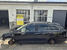 Schlachtfest VW Golf 5 V 1,4 16V TSI   Ausschnitt vom Einstieg Nr.73/24