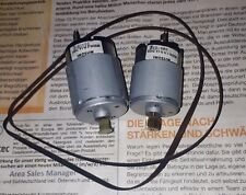 2 Elektromotoren Mitsumi 6 Volt bis 12 Volt mit Keilriemen. Gebraucht für Bastle