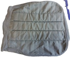 Sitzfläche vorne li/re