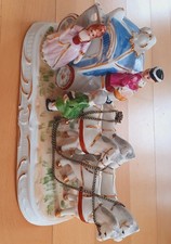 ANTIKE KUTSCHE MIT VIERGESPANN