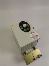 TOSHIBA VFS11-4004PL-WP Frequenzumrichter 3PH-380/500V-0.4kW/0.5HP
