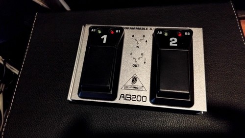 Behringer ab200 pedal - a/b,