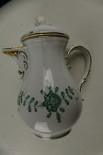 Meissen Indische Malerei 2 mit Kante grün Goldpunkte Goldrand Mokkakanne RB-2888