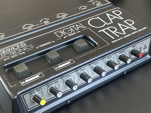 Simmons clap trap drummachine - clap,