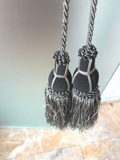 Trodel,Quast,Posamente,Raffhalter,SCHWARZ/SILBER,dekorativ f.alles raffbare,top