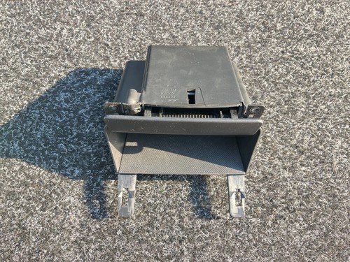 Aschenbecher mittelkonsole - aschenbecher,