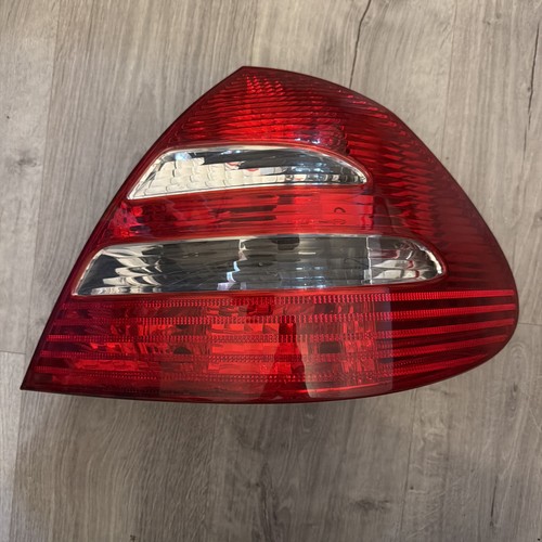 Mercedes benz w211 e220 - mercedes-benz,