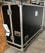 Flightcase Transportkiste Rollen TV Außen 144x98x50cm