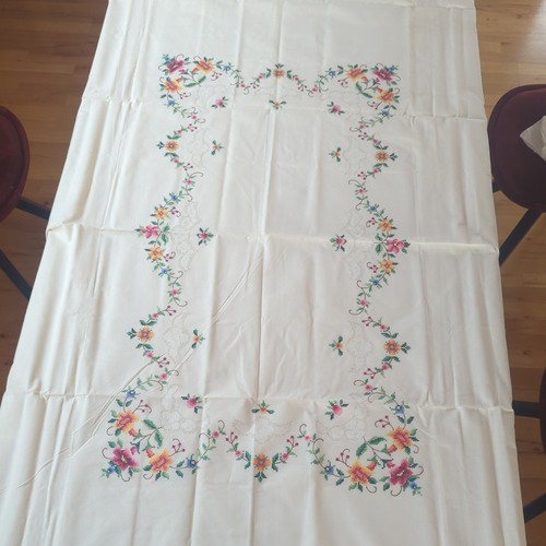 Handarbeit tischdecke - handarbeit,