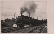 Foto Dampflok 64 507 mit Personenzug im Bahnhof Nördlingen 1950, 9x14 cm, echt