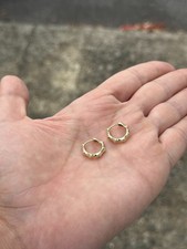 10K gelbe massive Bambus Huggie Hoops 15 mm