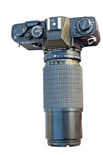 Kamera Mamiya ZE-2 QUARTZ-Objektiv SOLIGOR C/D ZOOM+MACRO 80-205mm  f= 1:4,5