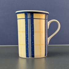 einzelne hohe Tasse