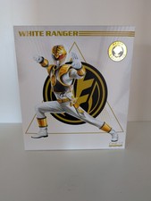 Mezco Exclusive One:12 Power Rangers - White Ranger
