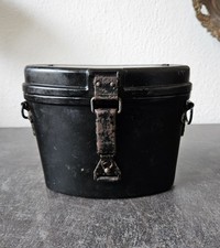 2 WK. Bakelit Köcher frn 41