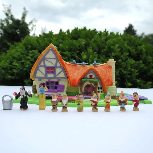 Mini polly pocket snow - polly,