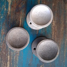 3 X alte Möbelknopf