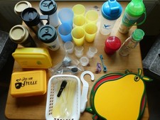 Küchenutensilien Konvolut - Schneidebretter - Messbecher- und Trinkbecher 