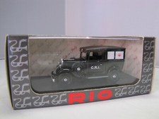 RIO 4321 Fiat Balilla Ambulanza Italiana 1935 - 1:43