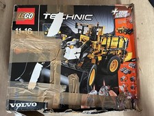 LEGO Technic 42030 VOLVO L350F