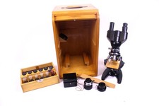 CARL ZEISS JENA Mikroskop