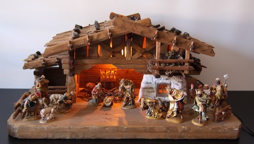 Holzschnitzkunst krippe mit - ,