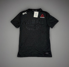 Offizielles UFC Walk Out