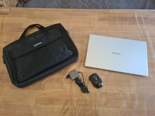 ASUS VivoBook 17.3"  Intel Core i3 1.20 GHz - 12GB RAM - 500GB SSD - Win10Pro