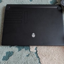 Alienware M15 R7 Gaming Laptop 