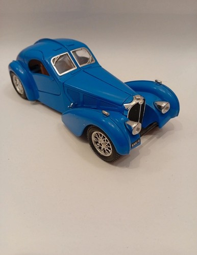 Bburago bugatti atlantic 1936 - bburago,