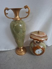 Eine schöne Vase und Quarz