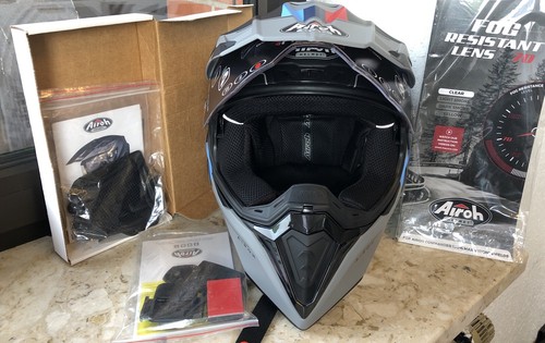 Airoh integral helm commander - airoh,