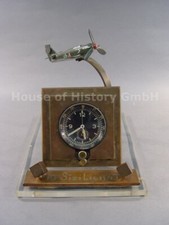 139874: Ehrengeschenk