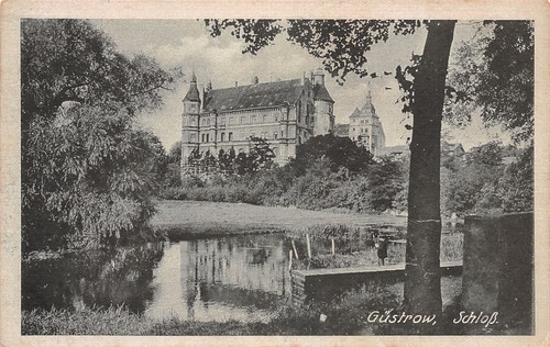 794449 schloß güstrow in - schloß,