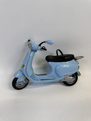 Barbie vespa roller moped - vespa,