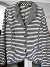 NEU!  Kreativ gestylte