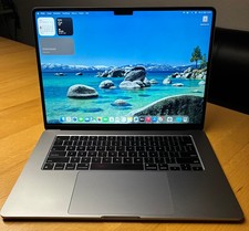 Apple MacBook Air M2 15"