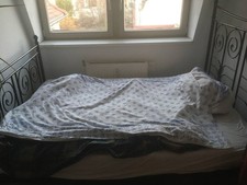 IKEA-Doppelbett 140x200 mit Matratze