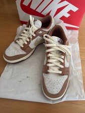 Men 9.0US Nike Dunk Low Retro
