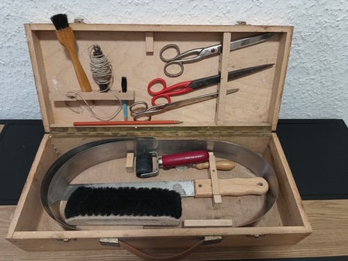 Vintage tapezierwerkzeug - vintage,