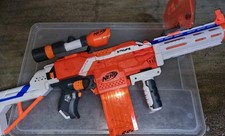 Nerf Blaster Sammlung / Paket N Strike Elite Hasbro Magazin Darts und Zubehör