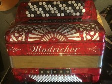 Modricker Akkordeon Knopf Casotto Midi italienische Handarbeit II Stimmen