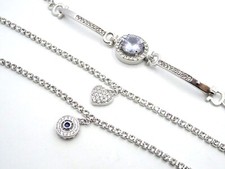 Damen Armband in verschiedenen Varianten funkelnde Swarovski Kristalle Trendig