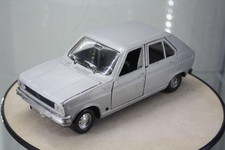 Polistil S18 Peugeot 104 silber silver  1:25 kein 1:24