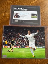 CRISTIANO RONALDO SIGNED PHOTO