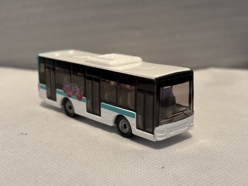Bus linienbus mit graffitis - linienbus,
