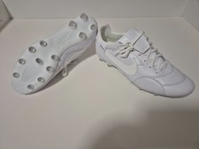 Neue Nike Premier III FG