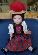 Schwarzwald Puppe mit Schlafaugen ca.25cm